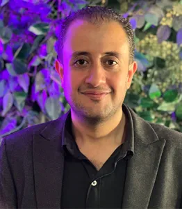 محاضر في شركة كرياتيفو